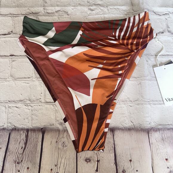 NWT Vitamin A Women’s XS Convertible Bikini Bottom - Picture 1 of 3